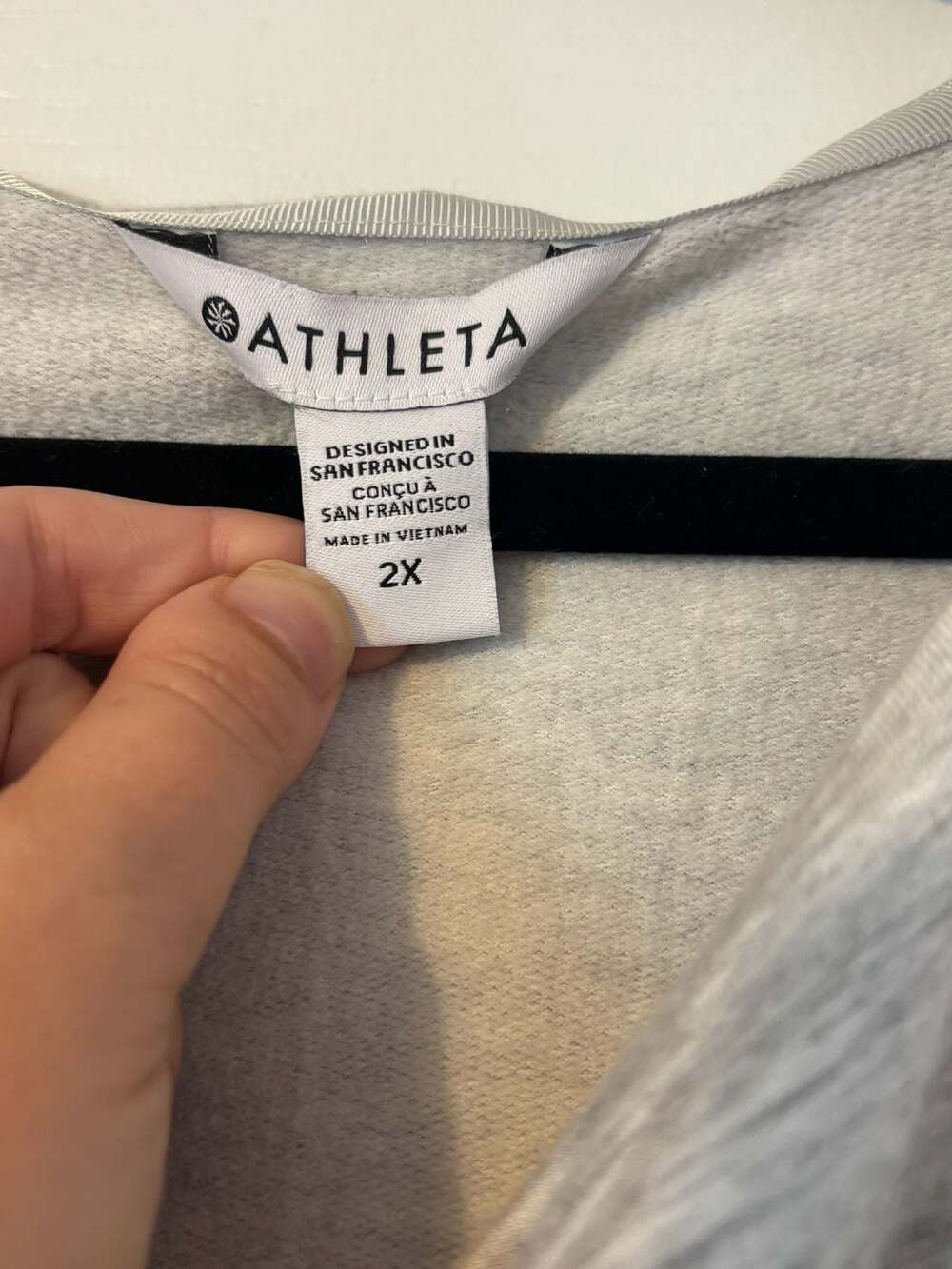 Athleta Purana Wrap Sweatshirt Light Grey Heather Size 2X - Picture 3 of 5